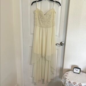 Elegant Cream Strapless Dress